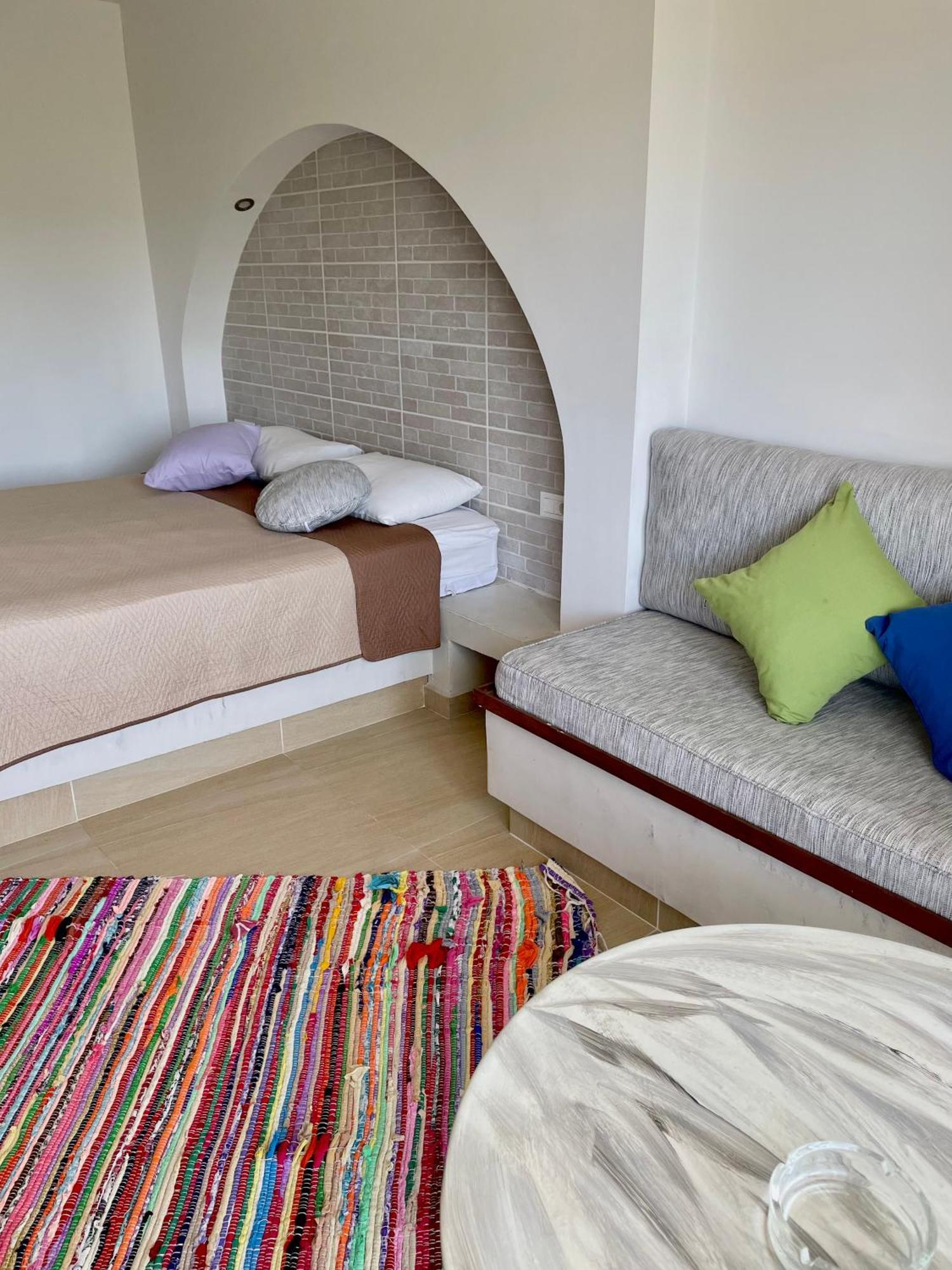 Apartment Kostas *