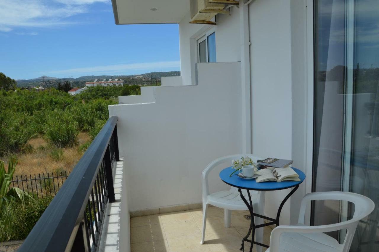 Kostas Apartment *