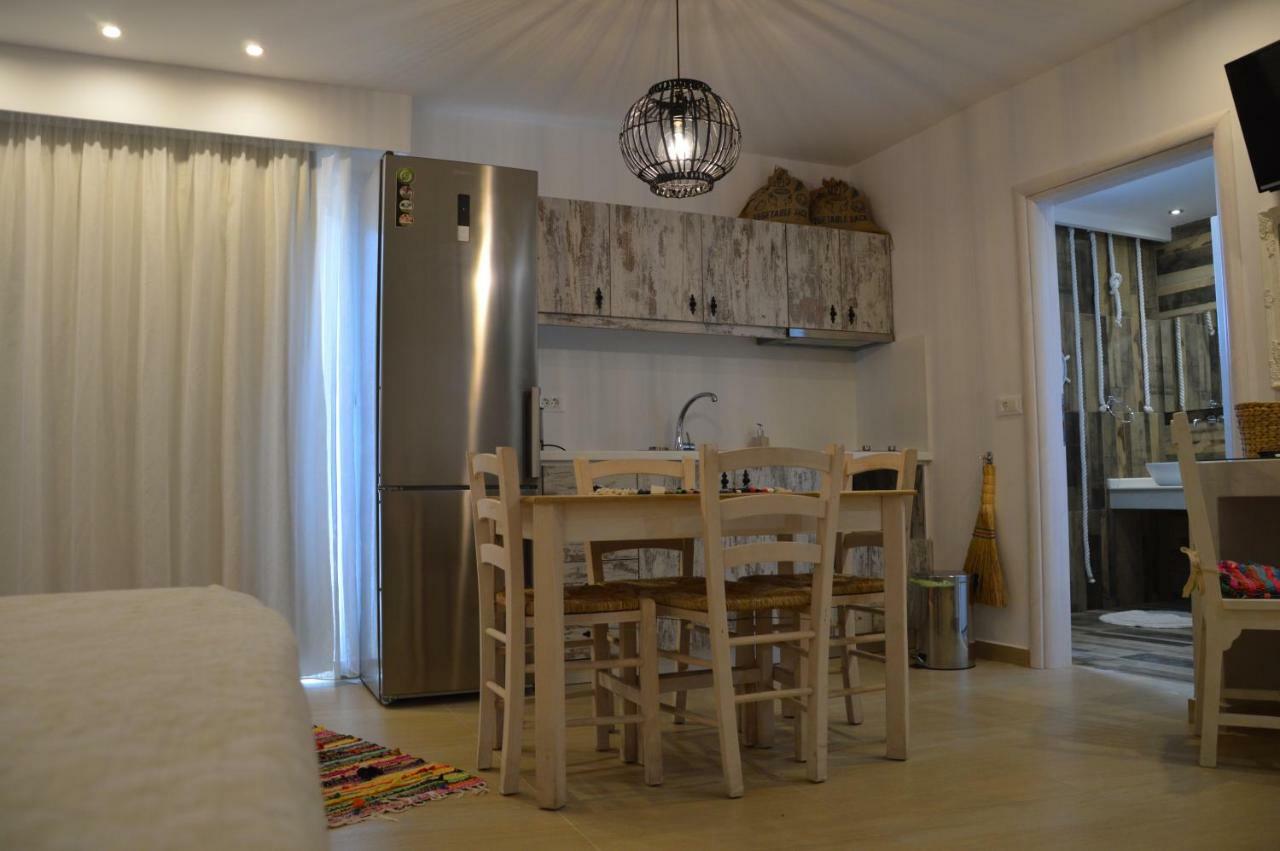 Kostas Apartment Faliraki