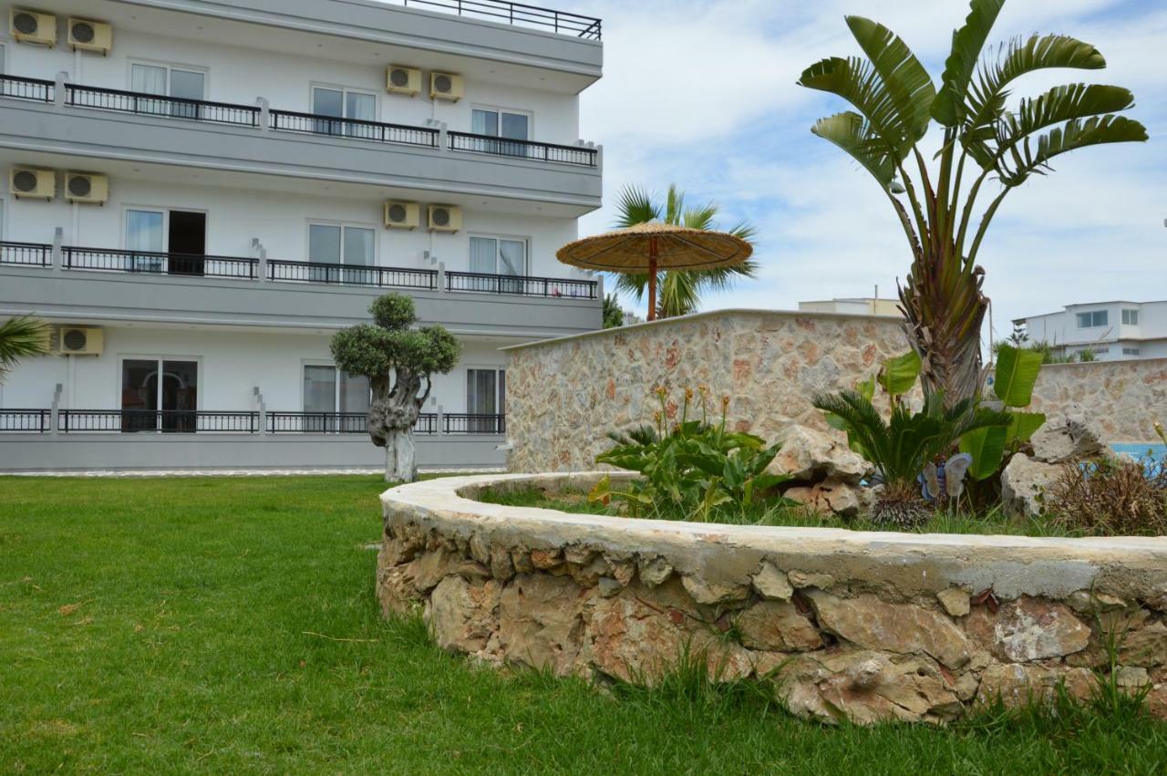 Kostas Studios